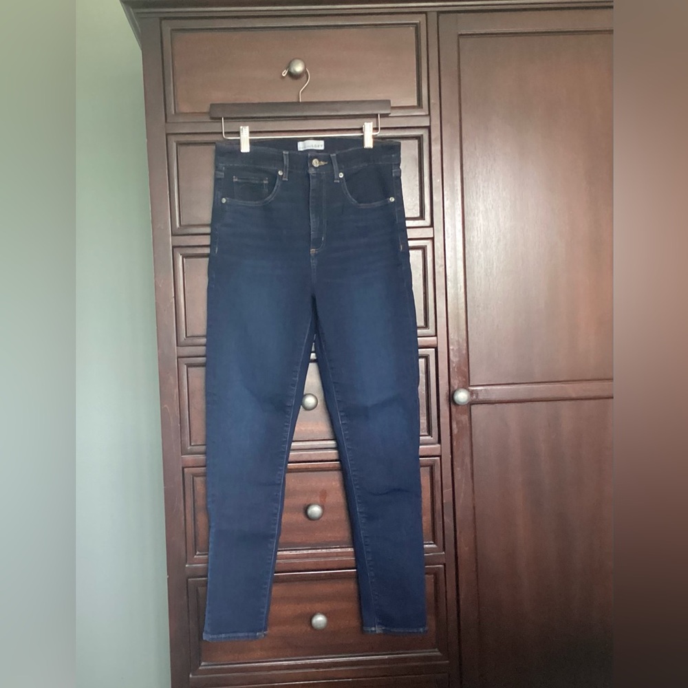 LOFT Size 29 (8) The Skinny Dark wash jeans. EUC